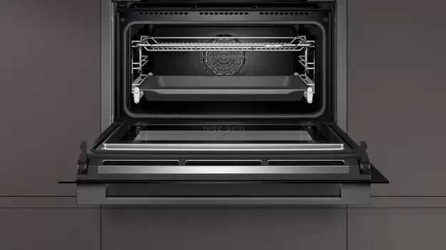 Компактный духовой шкаф с функцией микроволн Neff C28MT27G0